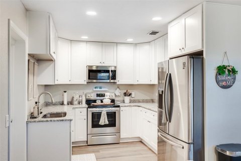 Casa en venta en Lake Wales, Florida, 4 dormitorios, 153.75 m2 № 1392143 - foto 10