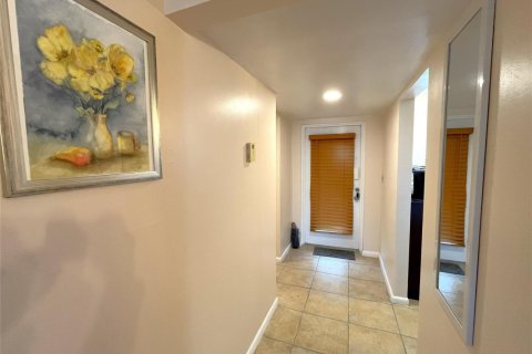 Condo in Margate, Florida, 1 bedroom № 2249411 - photo 18