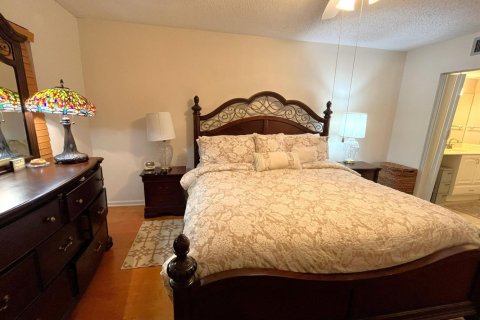 Condo in Margate, Florida, 1 bedroom № 2249411 - photo 11
