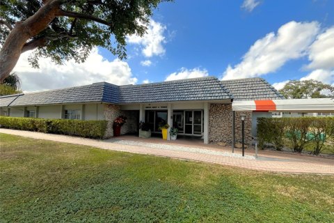 Condo in Margate, Florida, 1 bedroom № 2249411 - photo 26