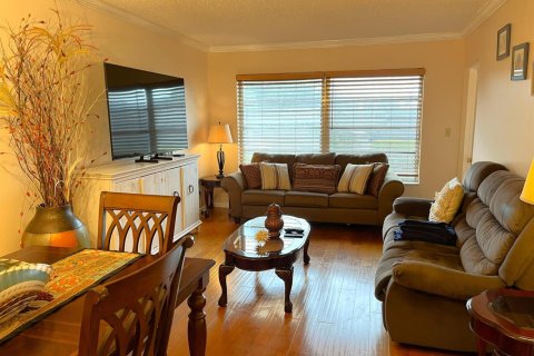 Condo in Margate, Florida, 1 bedroom № 2249411 - photo 7