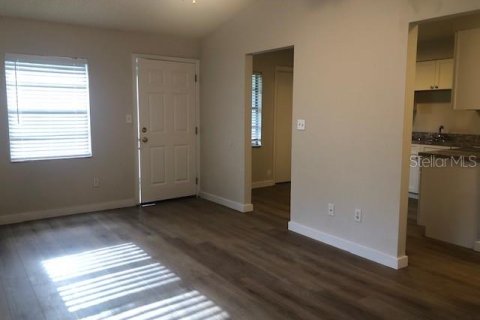 Appartement à louer à Sanford, Floride: 2 chambres, 71.07 m2 № 2387447 - photo 2