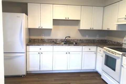 Appartement à louer à Sanford, Floride: 2 chambres, 71.07 m2 № 2387447 - photo 4