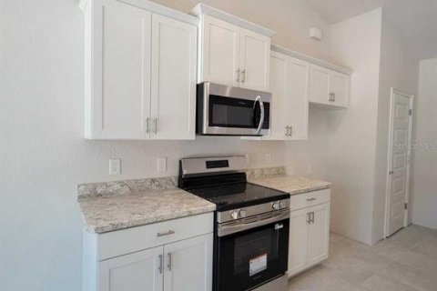 Casa en venta en Ocala, Florida, 4 dormitorios, 196.49 m2 № 1508756 - foto 7