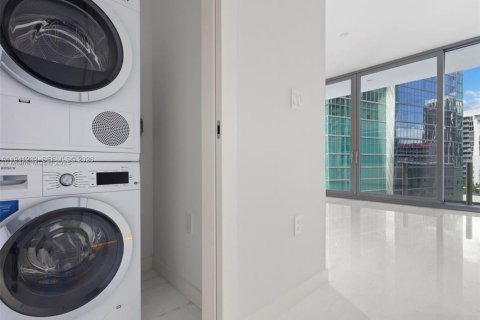 Copropriété à louer à Miami, Floride: 1 chambre, 71.26 m2 № 1999040 - photo 12
