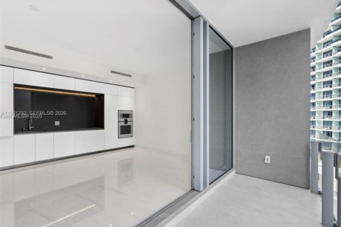 Copropriété à louer à Miami, Floride: 1 chambre, 71.26 m2 № 1999040 - photo 7