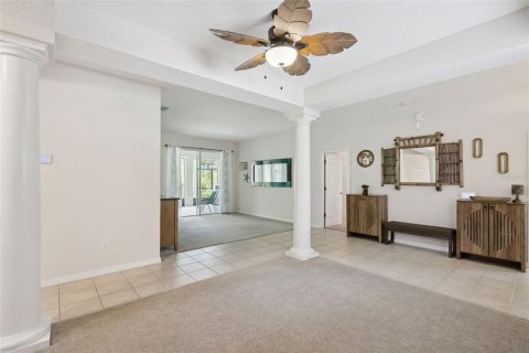 House in Orlando, Florida 5 bedrooms, 345.6 sq.m. № 2157685 - photo 7