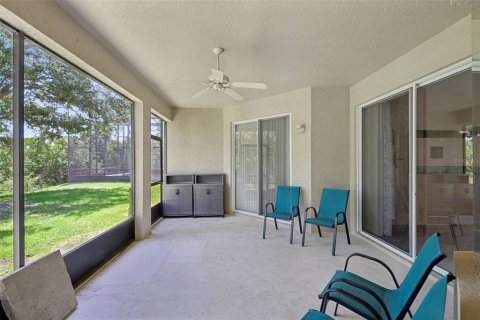 House in Orlando, Florida 5 bedrooms, 345.6 sq.m. № 2157685 - photo 20