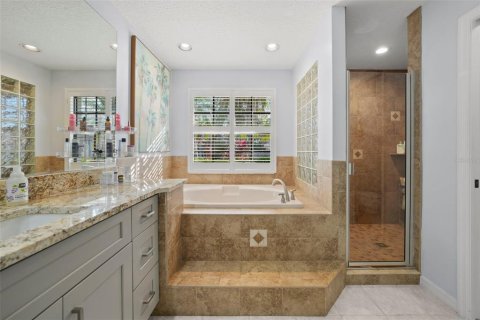 Villa ou maison à vendre à Saint Petersburg, Floride: 4 chambres, 213.77 m2 № 1636641 - photo 13
