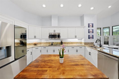 Villa ou maison à vendre à Saint Petersburg, Floride: 4 chambres, 213.77 m2 № 1636641 - photo 21