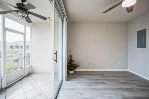 Купить таунхаус в Ривервью, Флорида 4 комнаты, 103.12м2, № 1551726 - фото 21