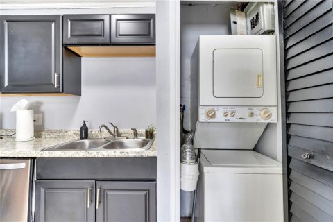 Apartment in Orlando, Florida 2 bedrooms, 74.32 sq.m. № 1873474 - photo 13