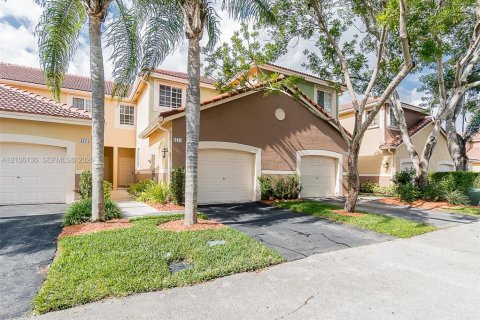 Touwnhouse à Weston, Floride 3 chambres, 134.06 m2 № 2414827