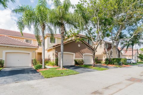 Touwnhouse à louer à Weston, Floride: 3 chambres, 134.06 m2 № 2414827 - photo 5