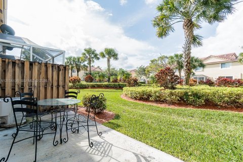 Touwnhouse à louer à Weston, Floride: 3 chambres, 134.06 m2 № 2414827 - photo 4
