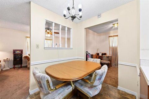 Villa ou maison à vendre à Sanford, Floride: 2 chambres, 104.05 m2 № 2227879 - photo 23