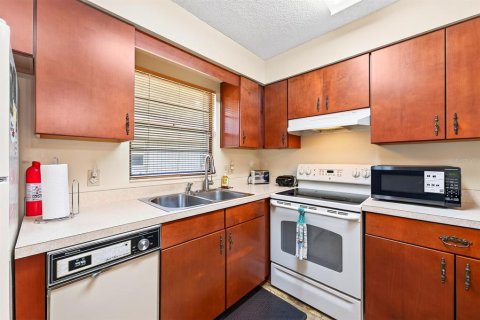 Villa ou maison à vendre à Sanford, Floride: 2 chambres, 104.05 m2 № 2227879 - photo 18