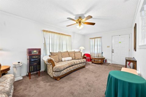 Villa ou maison à vendre à Sanford, Floride: 2 chambres, 104.05 m2 № 2227879 - photo 8