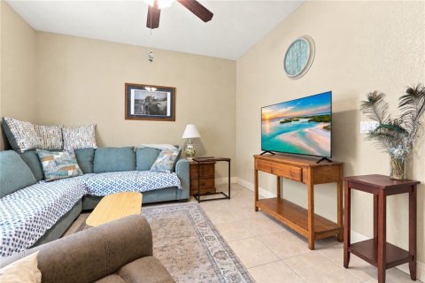 Immobilier commercial à vendre à Englewood, Floride: 4 chambres, 210.52 m2 № 2390897 - photo 6