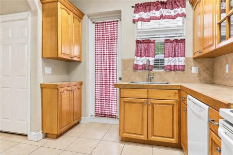 Immobilier commercial à vendre à Englewood, Floride: 4 chambres, 210.52 m2 № 2390897 - photo 10