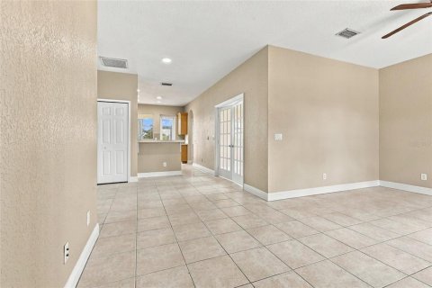 Immobilier commercial à vendre à Englewood, Floride: 4 chambres, 210.52 m2 № 2390897 - photo 15