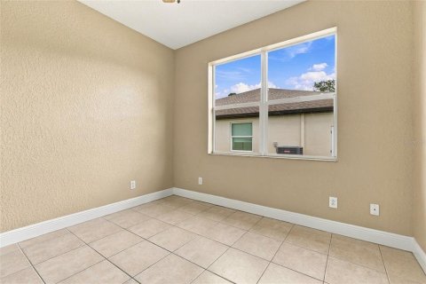 Immobilier commercial à vendre à Englewood, Floride: 4 chambres, 210.52 m2 № 2390897 - photo 22