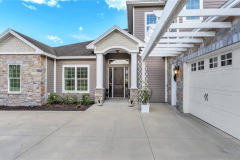Casa en venta en Lakeland, Florida, 5 dormitorios, 341.69 m2 № 2386786 - foto 2