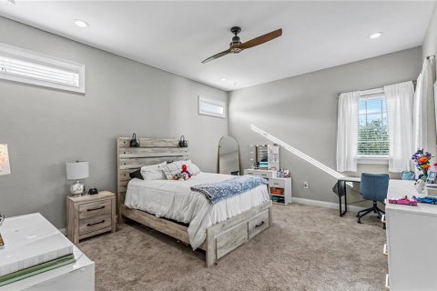 Casa en venta en Lakeland, Florida, 5 dormitorios, 341.69 m2 № 2386786 - foto 27