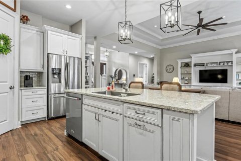Casa en venta en Lakeland, Florida, 5 dormitorios, 341.69 m2 № 2386786 - foto 11