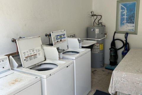 Copropriété à louer à Pompano Beach, Floride: 1 chambre, 30.19 m2 № 1208565 - photo 1
