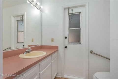 Casa en venta en Titusville, Florida, 3 dormitorios, 172.15 m2 № 1589756 - foto 24