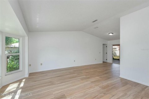 Casa en venta en Titusville, Florida, 3 dormitorios, 172.15 m2 № 1589756 - foto 7