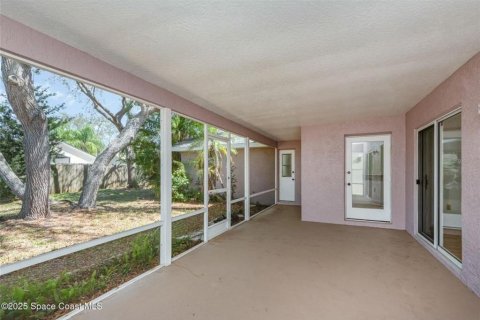 Casa en venta en Titusville, Florida, 3 dormitorios, 172.15 m2 № 1589756 - foto 25