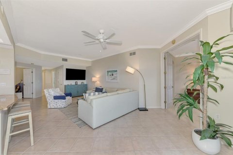 Condo in Port Charlotte, Florida, 2 bedrooms  № 1689639 - photo 11