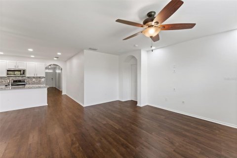 Casa en alquiler en Punta Gorda, Florida, 4 dormitorios, 169.83 m2 № 2091408 - foto 9