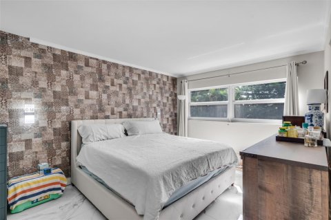 Condominio en venta en Hollywood, Florida, 1 dormitorio, 69.12 m2 № 1947935 - foto 12