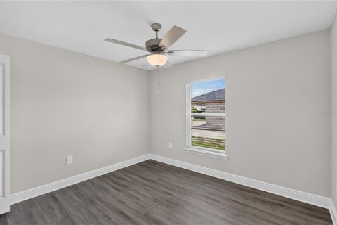 House in Lake Wales, Florida 3 bedrooms, 142.79 sq.m. № 2396188 - photo 24