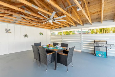 Casa en venta en Holmes Beach, Florida, 4 dormitorios, 189.24 m2 № 2239959 - foto 20