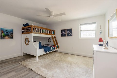 Casa en venta en Holmes Beach, Florida, 4 dormitorios, 189.24 m2 № 2239959 - foto 25