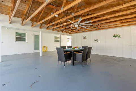 Casa en venta en Holmes Beach, Florida, 4 dormitorios, 189.24 m2 № 2239959 - foto 18
