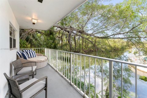 Copropriété à louer à North Miami, Floride: 2 chambres, 78.6 m2 № 1964353 - photo 2