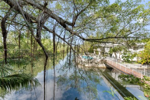Copropriété à louer à North Miami, Floride: 2 chambres, 78.6 m2 № 1964353 - photo 11