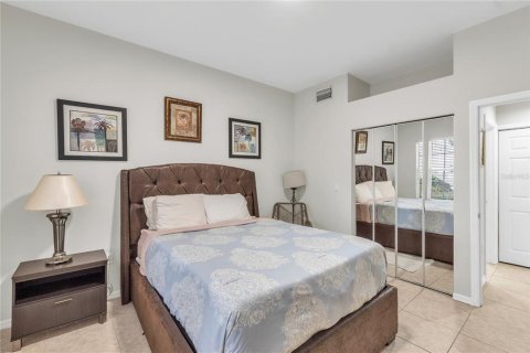 Condominio en venta en Bradenton, Florida, 2 dormitorios, 103.49 m2 № 2097502 - foto 16