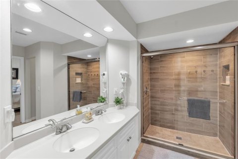 Condominio en venta en Bradenton, Florida, 2 dormitorios, 103.49 m2 № 2097502 - foto 12