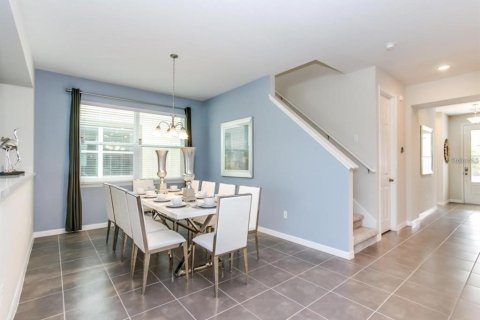 Casa en venta en Kissimmee, Florida, 9 dormitorios, 405.33 m2 № 1769644 - foto 14