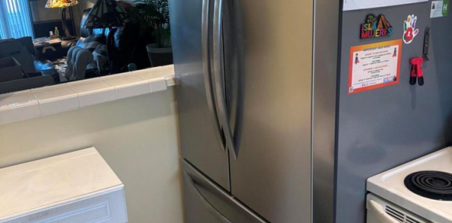 Condo in Margate, Florida, 1 bedroom  № 2189703