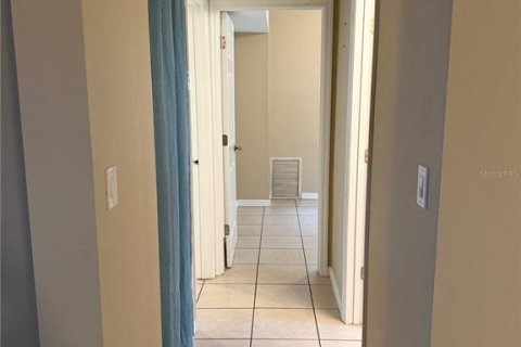 Casa en alquiler en Port Charlotte, Florida, 2 dormitorios, 71.35 m2 № 1915837 - foto 10