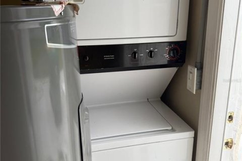 Casa en alquiler en Port Charlotte, Florida, 2 dormitorios, 71.35 m2 № 1915837 - foto 23