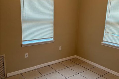 Casa en alquiler en Port Charlotte, Florida, 2 dormitorios, 71.35 m2 № 1915837 - foto 13