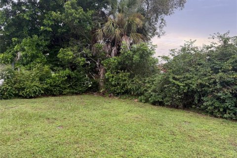 Casa en alquiler en Port Charlotte, Florida, 2 dormitorios, 71.35 m2 № 1915837 - foto 20